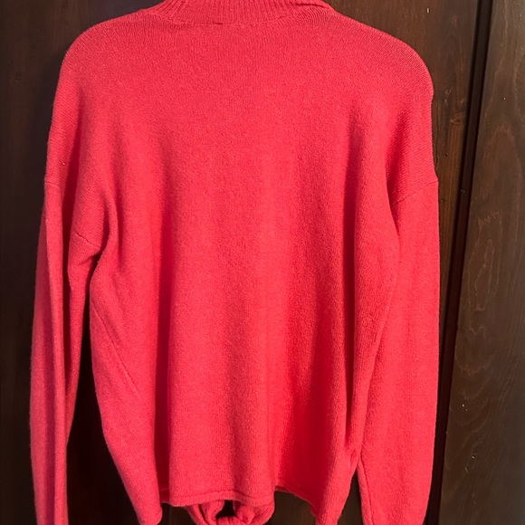 Sweater - Picture 2 of 3